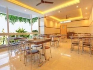 Hotel Sanman Gardenia バンガロール エクステリア 写真