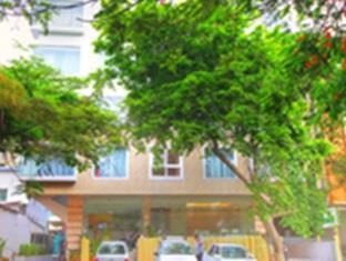 Hotel Sanman Gardenia バンガロール エクステリア 写真