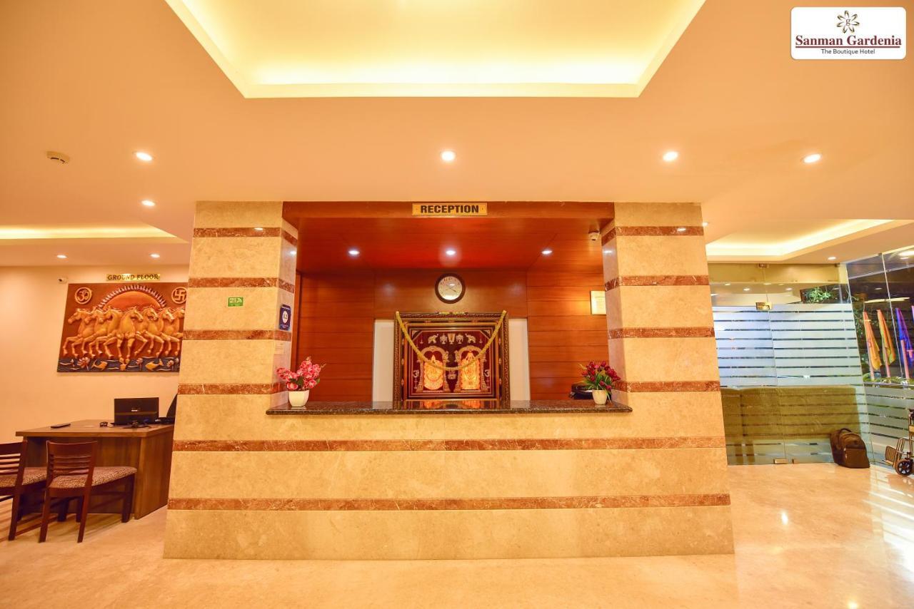 Hotel Sanman Gardenia バンガロール エクステリア 写真